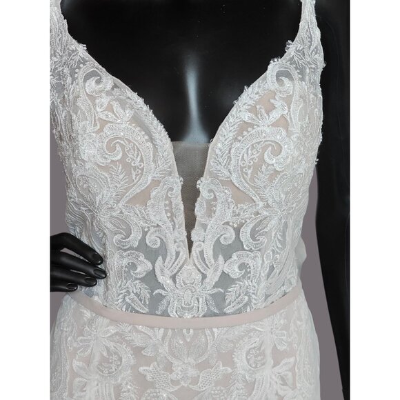 Ivory/Cappuccino Lace Applique Fit and Flare  Wedding  Gown - Mori Lee - Picture 7 of 16